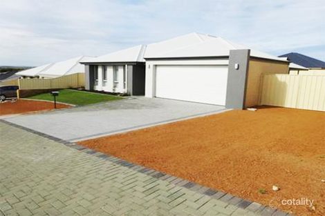 4 Patience Brce, Wandina, WA 6530