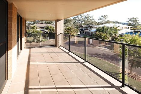 Property photo of 30 Lake Breeze Drive Windaroo QLD 4207