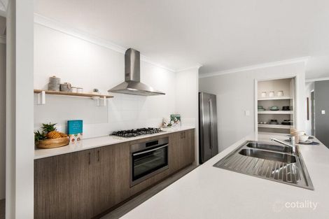 Property photo of 18 Covenham Crescent Aveley WA 6069