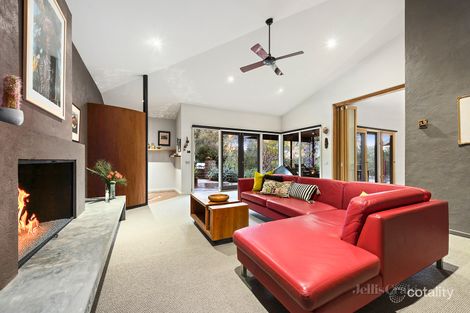 Property photo of 60A Warringah Crescent Eltham North VIC 3095