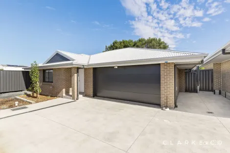 4/35a Raymond Terrace Rd, East Maitland, NSW 2323