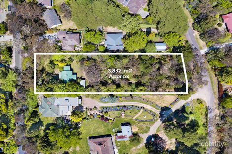 27 Nelson Ave, Wentworth Falls, NSW 2782