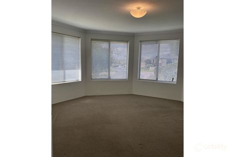 Property photo of 17 Kilmarnock Loop Kinross WA 6028