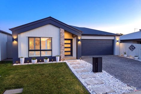 5 Bruny St, Burpengary East, QLD 4505