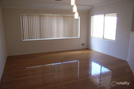 Property photo of 24 Windermere Way Waikiki WA 6169