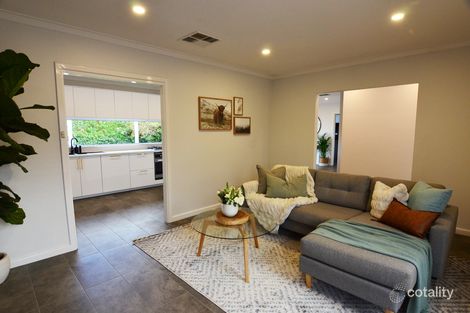 Property photo of 14 Looranah Street Mount Nasura WA 6112