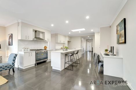 Property photo of 126 Grassbird Drive Point Cook VIC 3030