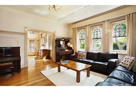 Property photo of 4 Bruce Court Elsternwick VIC 3185