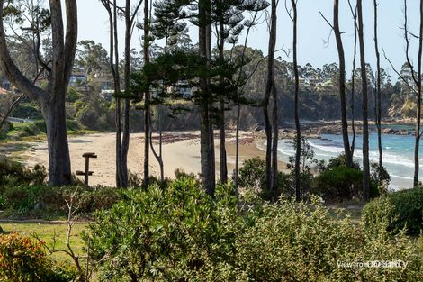 Property photo of 1/8 Edgewood Place Denhams Beach NSW 2536