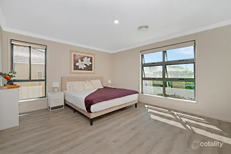Property photo of 6 Ellalong Way Woongarrah NSW 2259
