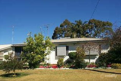 12 Welcombe Ave, Rockville, QLD 4350