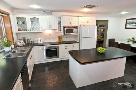 Property photo of 23 Gabrenol Court Noarlunga Downs SA 5168