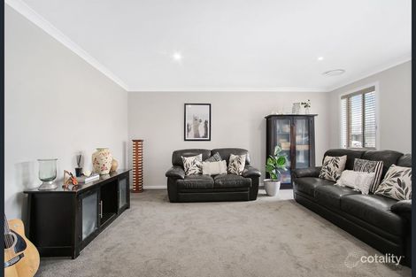 Property photo of 11 Driver Terrace Glenroy NSW 2640