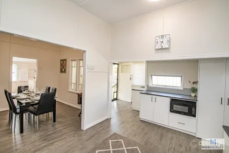 Property photo of 3 Ivory Street Booval QLD 4304