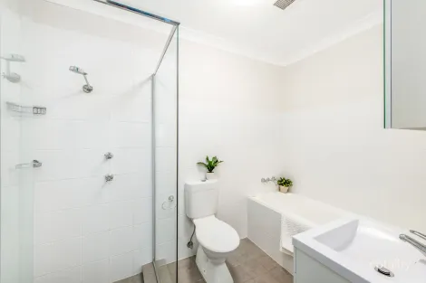 Property photo of 10/8-10 Clarke Street Narrabeen NSW 2101