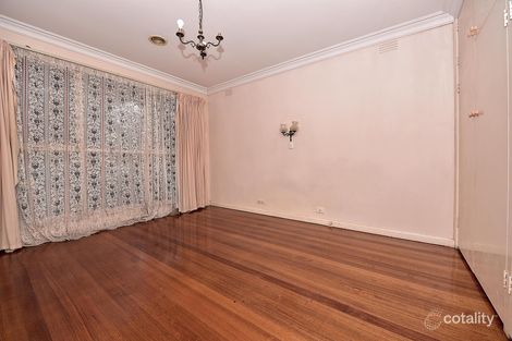 Property photo of 18 Nottingham Street Glen Waverley VIC 3150