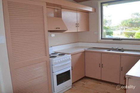 Property photo of 32 Railway Terrace Beachport SA 5280
