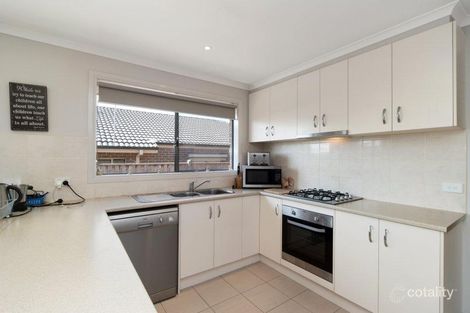 Property photo of 7 Rhone Grove Skye VIC 3977