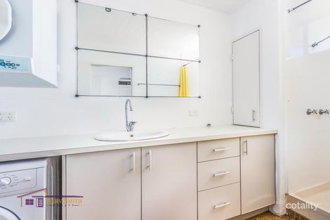 Property photo of 13/125 Clarence Road Indooroopilly QLD 4068