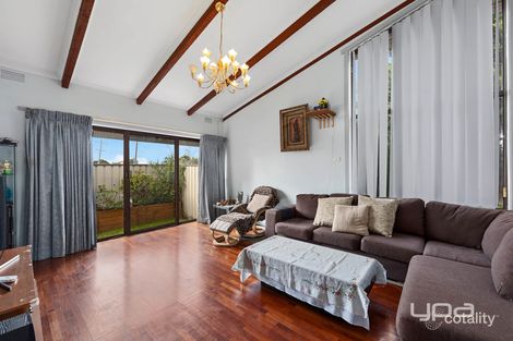 Property photo of 102 Gillespie Road Kings Park VIC 3021