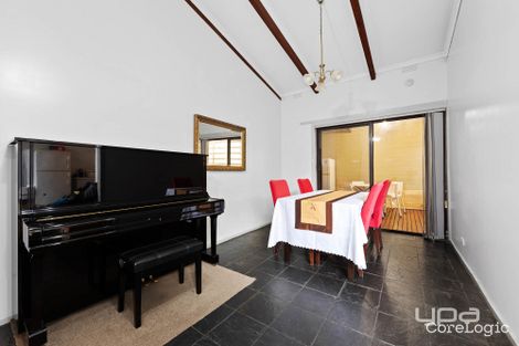 Property photo of 102 Gillespie Road Kings Park VIC 3021