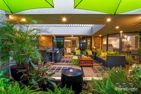 Property photo of 16 Peak View Canning Vale WA 6155