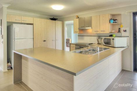 Property photo of 20 Yengo Street Parkinson QLD 4115