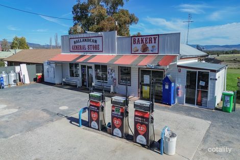 28192 New England Hwy, Ballandean, QLD 4382