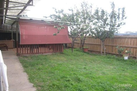 Property photo of 26 Lauren Close Dingley Village VIC 3172