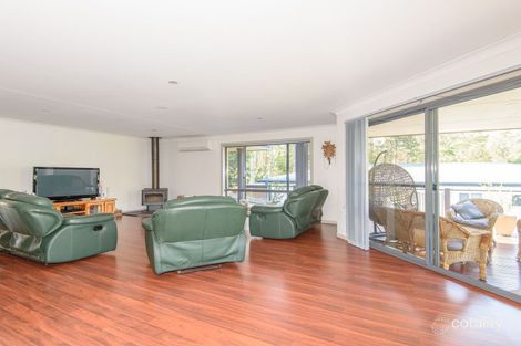 Property photo of 26 Renee Crescent Moruya Heads NSW 2537