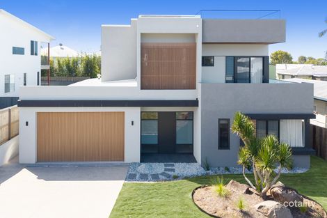 17 Cooroora St, Dicky Beach, QLD 4551