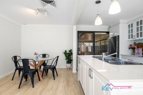 Property photo of 8 Tasman Avenue Lethbridge Park NSW 2770