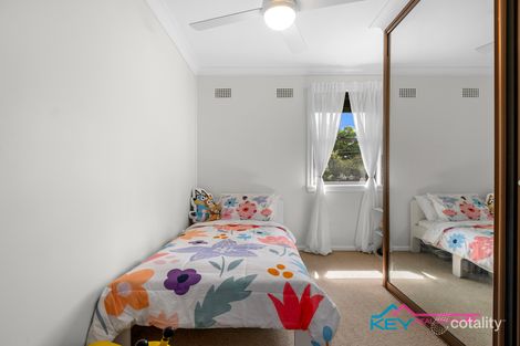 Property photo of 8 Tasman Avenue Lethbridge Park NSW 2770