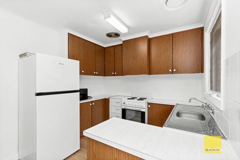 Property photo of 2/74 Barrabool Road Highton VIC 3216