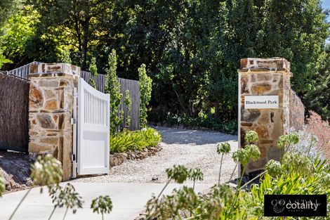 17a St Johns Lane, Mount Eliza, VIC 3930