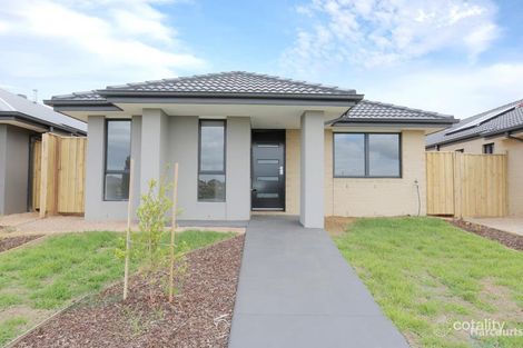 38 Hessel Ave, Doreen, VIC 3754