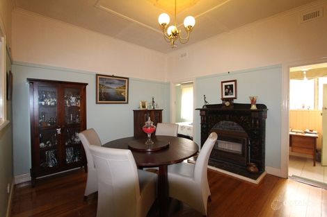 Property photo of 2 Dungey Avenue Flora Hill VIC 3550