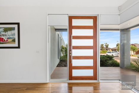 12 Simmons Dr, Bacchus Marsh, VIC 3340