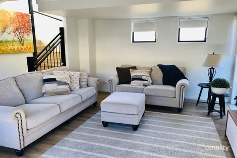 Property photo of 1/1A Stirling Street East Toowoomba QLD 4350