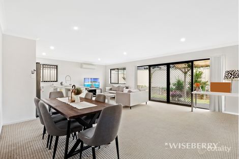 Property photo of 12 Nigella Circuit Hamlyn Terrace NSW 2259