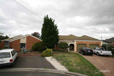 5 Chisholm Ct, Hamlyn Heights, VIC 3215
