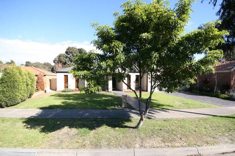 Property photo of 3 Cairn Curren Close Rowville VIC 3178