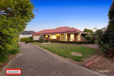 Property photo of 2 Louise Mack Walk Lynbrook VIC 3975