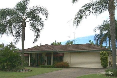 5 Fairsky Ave, Mermaid Waters, QLD 4218