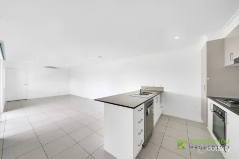 Property photo of 1 Herne Path Wyndham Vale VIC 3024