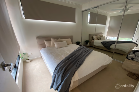 Property photo of 33 The Crestway Robina QLD 4226