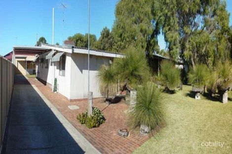 Property photo of 64 Oceanic Drive Dawesville WA 6211