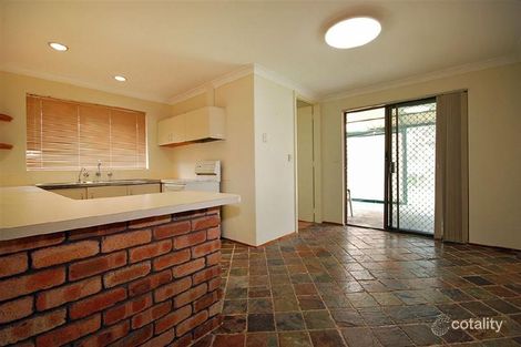 Property photo of 11 Allinga Crescent Craigie WA 6025