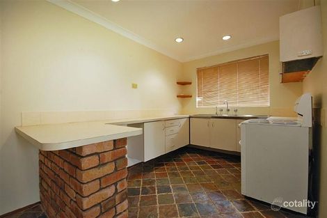 Property photo of 11 Allinga Crescent Craigie WA 6025