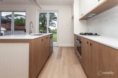 7 Parsons St, West Wollongong, NSW 2500